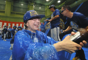 002e0beeccd889ea6ddf12f394a026aa_1