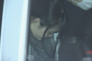 C39FF0A9-AAEB-421B-BC76-C8AC95D86308