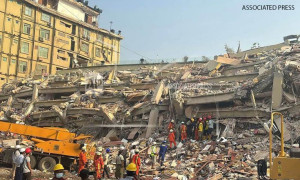 Myanmar_quake_AP_HS3-765x460