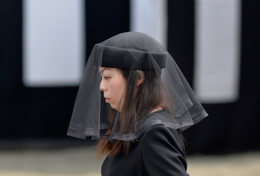 瑶子さま(三笠宮家)の現在!経歴と家系図・家族や結婚歴・剣道の腕前・激変した顔やメイク・青いドレスの真相・仕事や公務も総まとめ