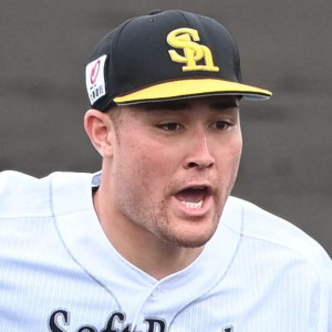 f37ca25a9830909bcfbf0824b46e2c93_1