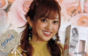 ジニエブラの期間限定ショップのオープニングセレモニーに登場した女性アイドルグループ・アイドリング!!!の元メンバーでタレントの菊地亜美